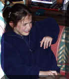 P2250037r75.jpg (38799 bytes)