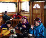 P2270054r75.jpg (42303 bytes)